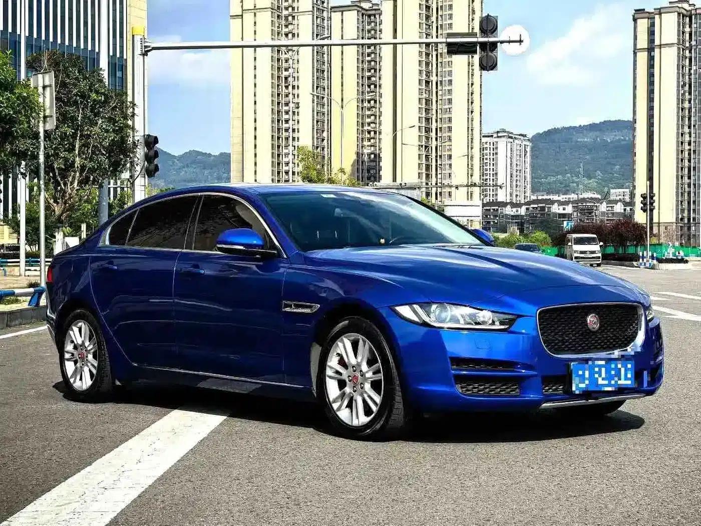 Jaguar XEL 2019 2.0T 200PS Luxury Edition — миниатюра 2