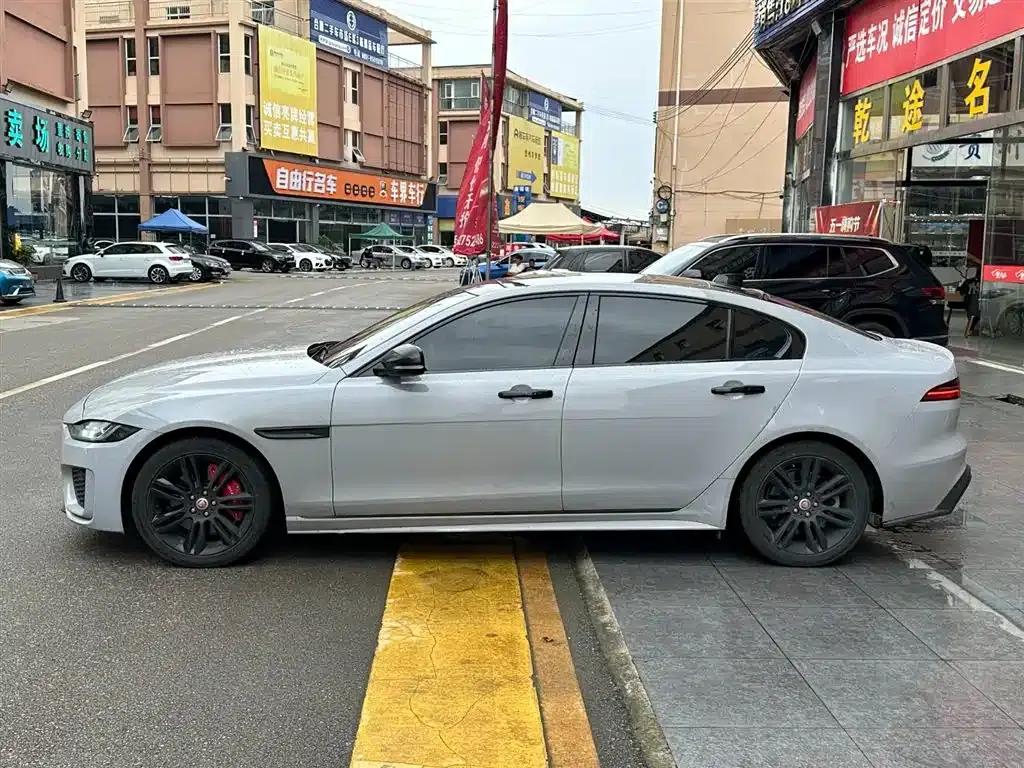 Jaguar XEL 2021 2.0T 250PS Obsidian Black Sport Edition — миниатюра 5