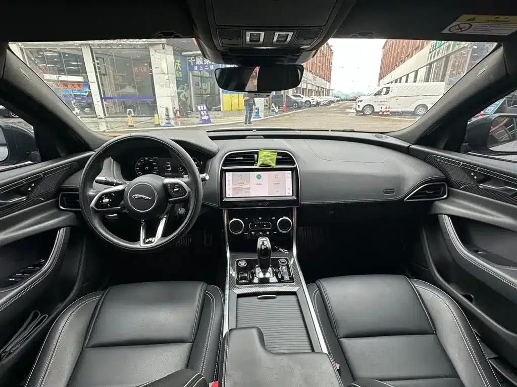 Jaguar XEL 2021 2.0T 250PS Obsidian Black Sport Edition — миниатюра 10