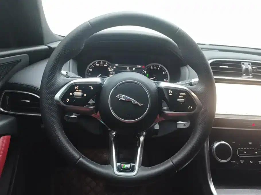 Jaguar XEL 2020 2.0T 200PS R-DYNAMIC S Progressive Sport Edition — миниатюра 15