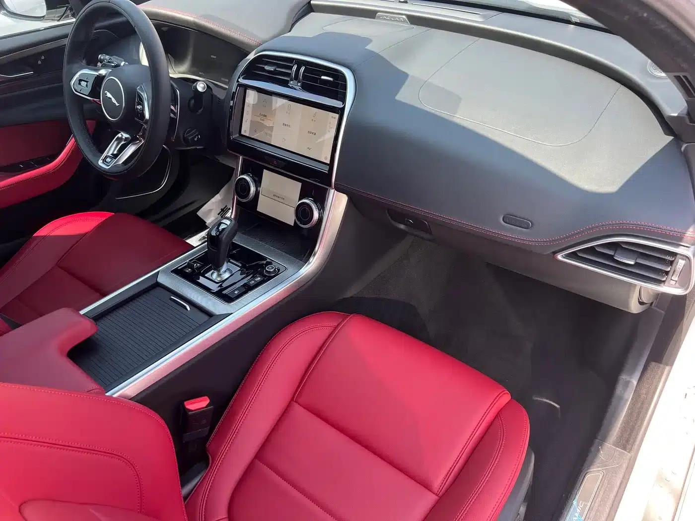 2023 Jaguar XEL 2.0T 250PS R-DYNAMIC S Progressive Sport Edition — миниатюра 4