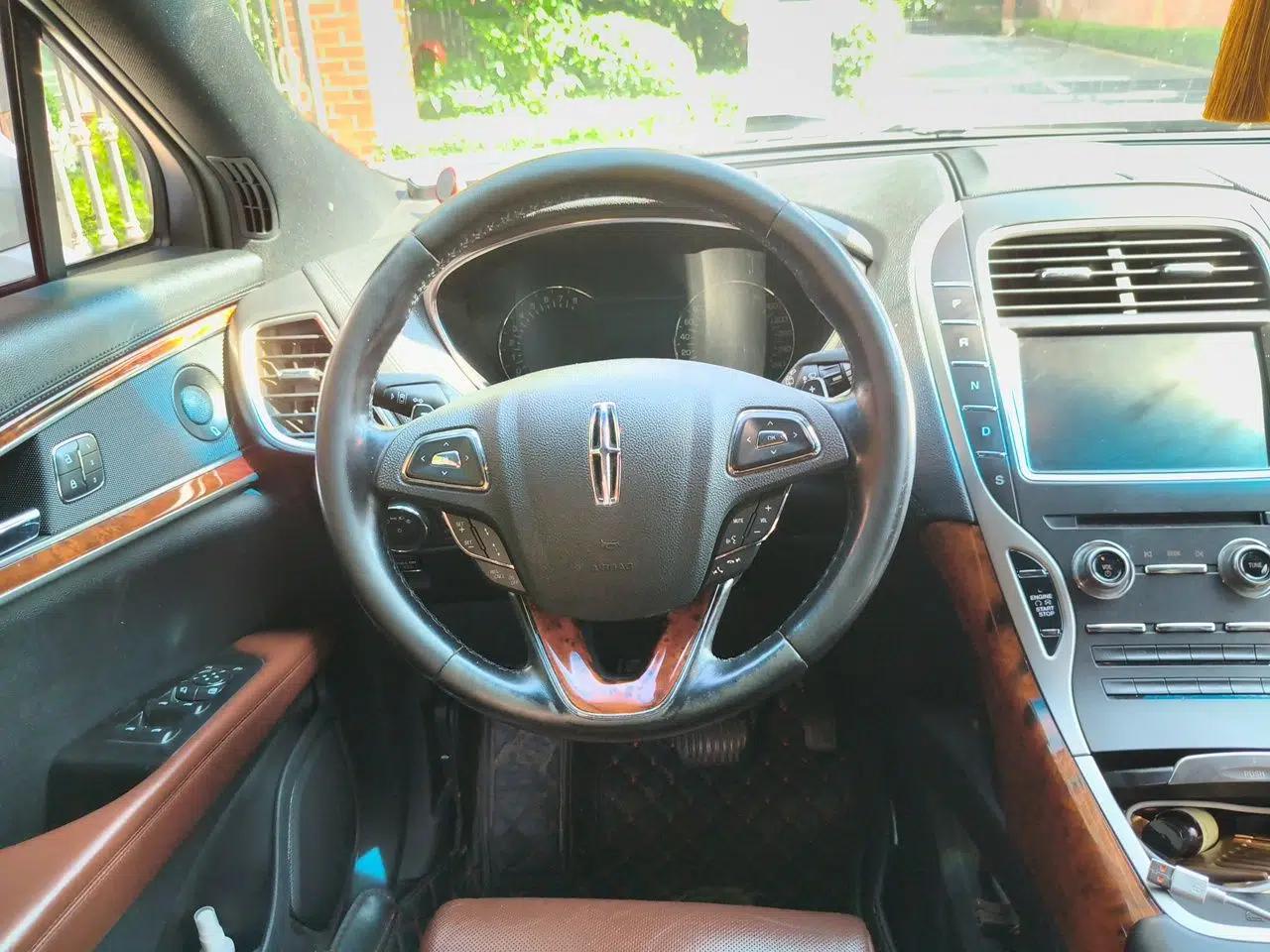 Lincoln MKX 2015 2.7T Four-Wheel Drive Prestige Edition — миниатюра 11