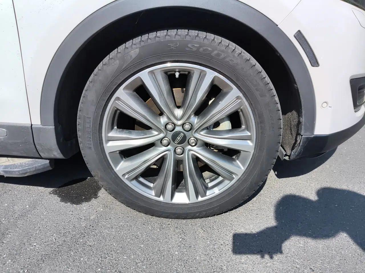 Lincoln MKX 2015 2.7T Four-Wheel Drive Prestige Edition — миниатюра 8