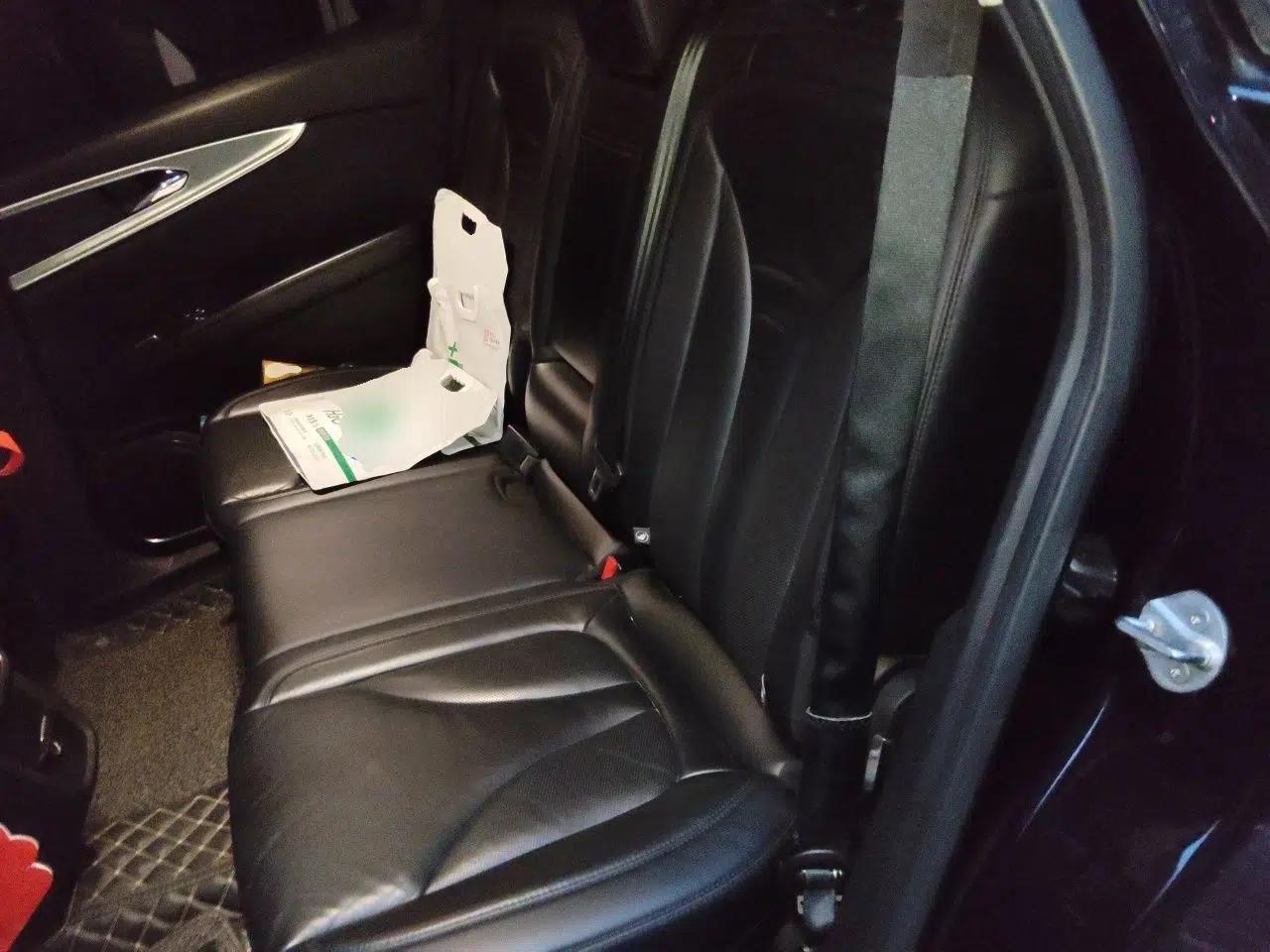 Lincoln MKX 2017 2.0T Two-Wheel Drive Deluxe Edition — миниатюра 18