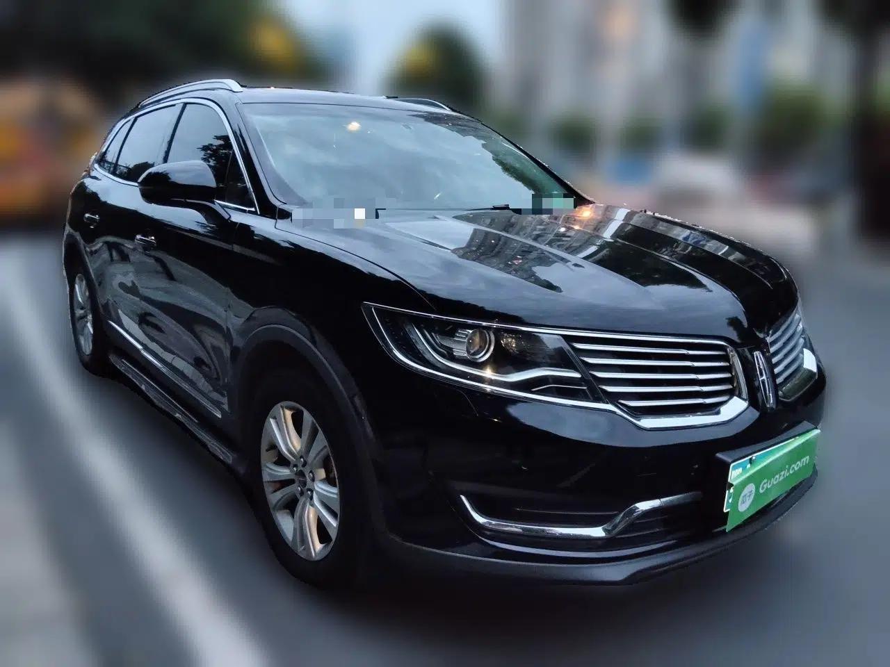 Lincoln MKX 2017 2.0T Two-Wheel Drive Deluxe Edition — миниатюра 3