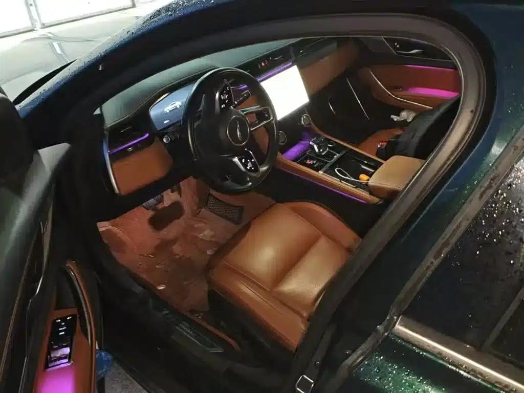 2023 Jaguar XFL 2.0T P250 2WD Elite Sport Gold Edition — миниатюра 7