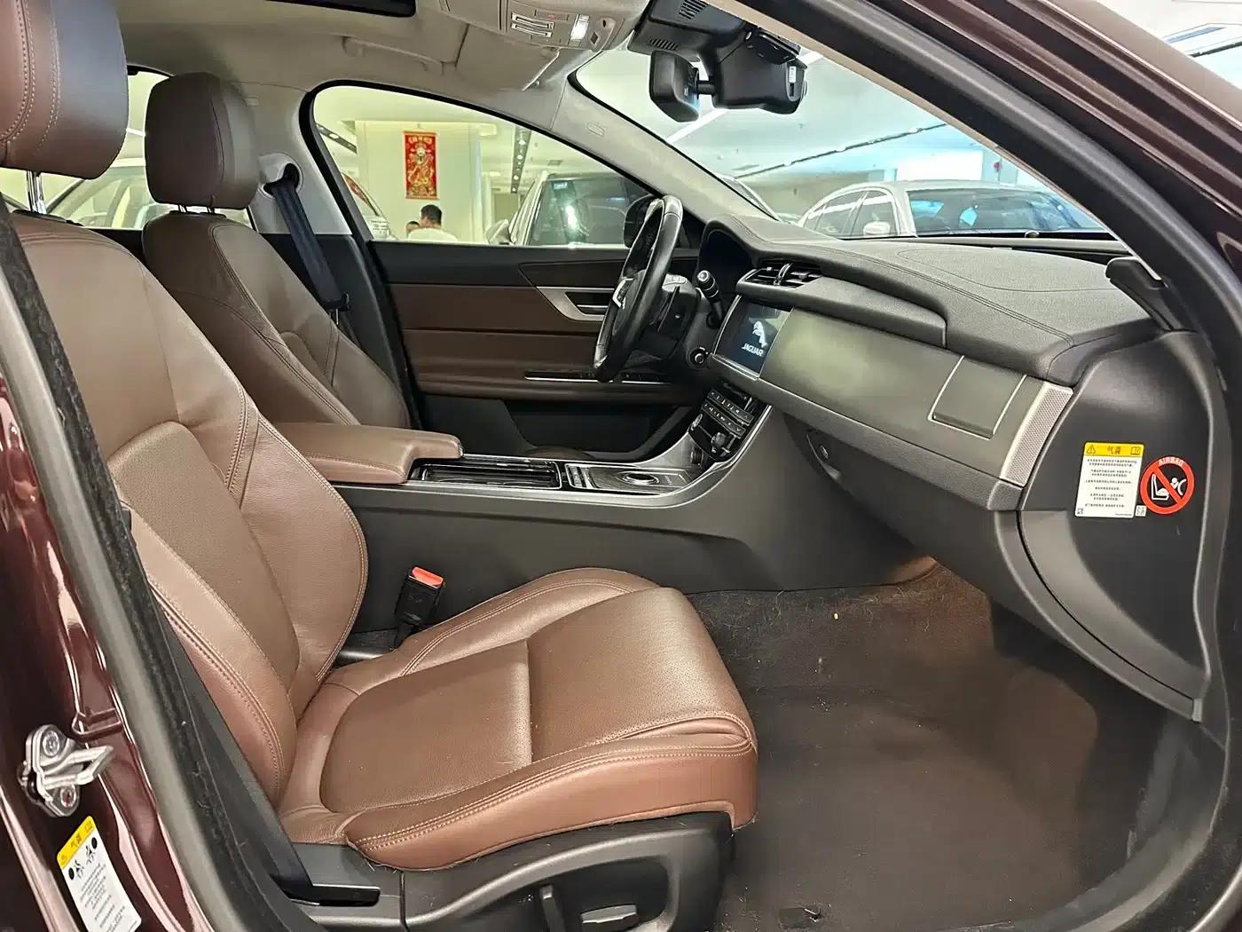 2018 Jaguar XFL 2.0T 250PS Luxury Edition — миниатюра 11
