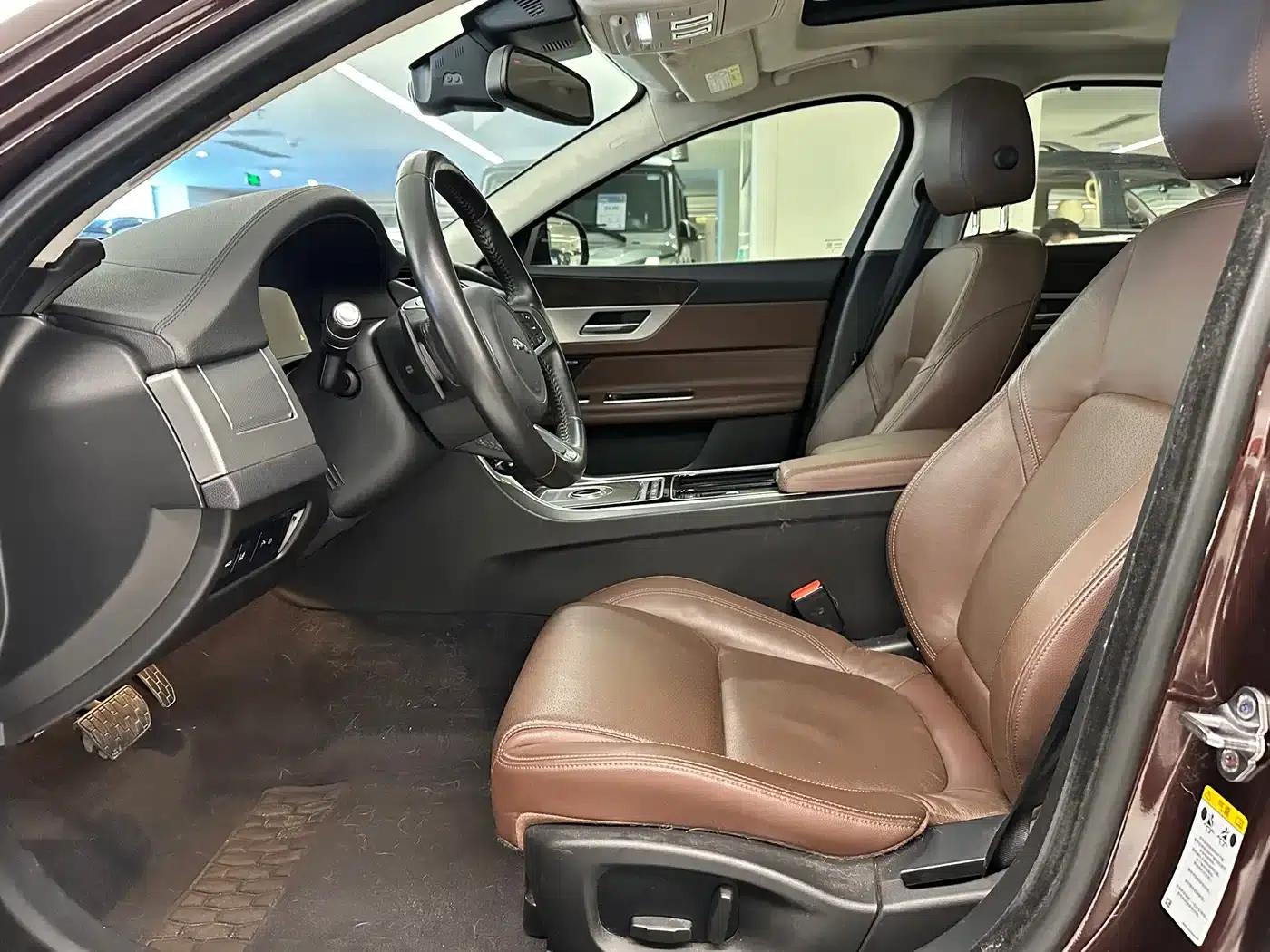 2018 Jaguar XFL 2.0T 250PS Luxury Edition — миниатюра 8