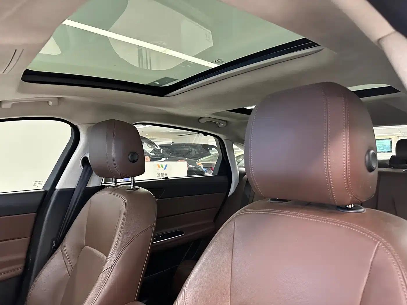 2018 Jaguar XFL 2.0T 250PS Luxury Edition — миниатюра 10