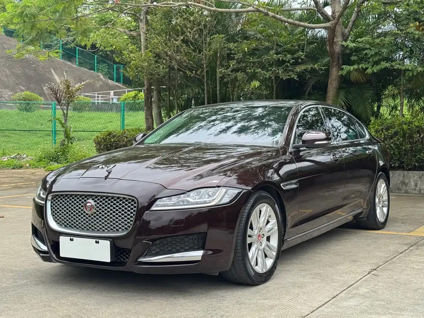 2018 Jaguar XFL 2.0T 250PS Luxury Edition — миниатюра 1