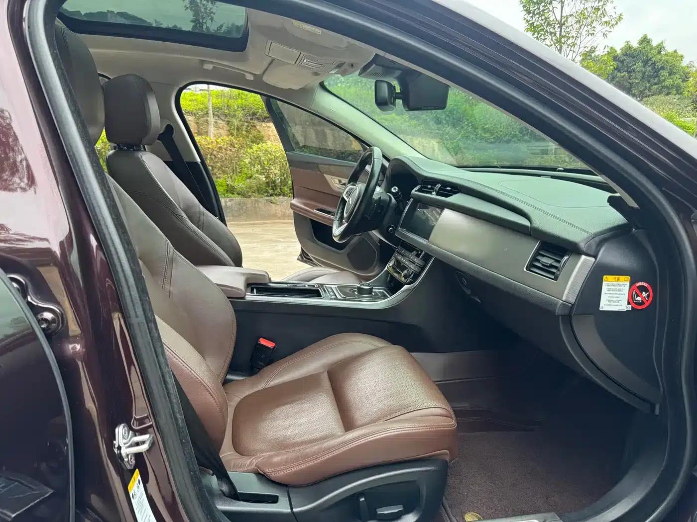 2018 Jaguar XFL 2.0T 250PS Luxury Edition — миниатюра 13