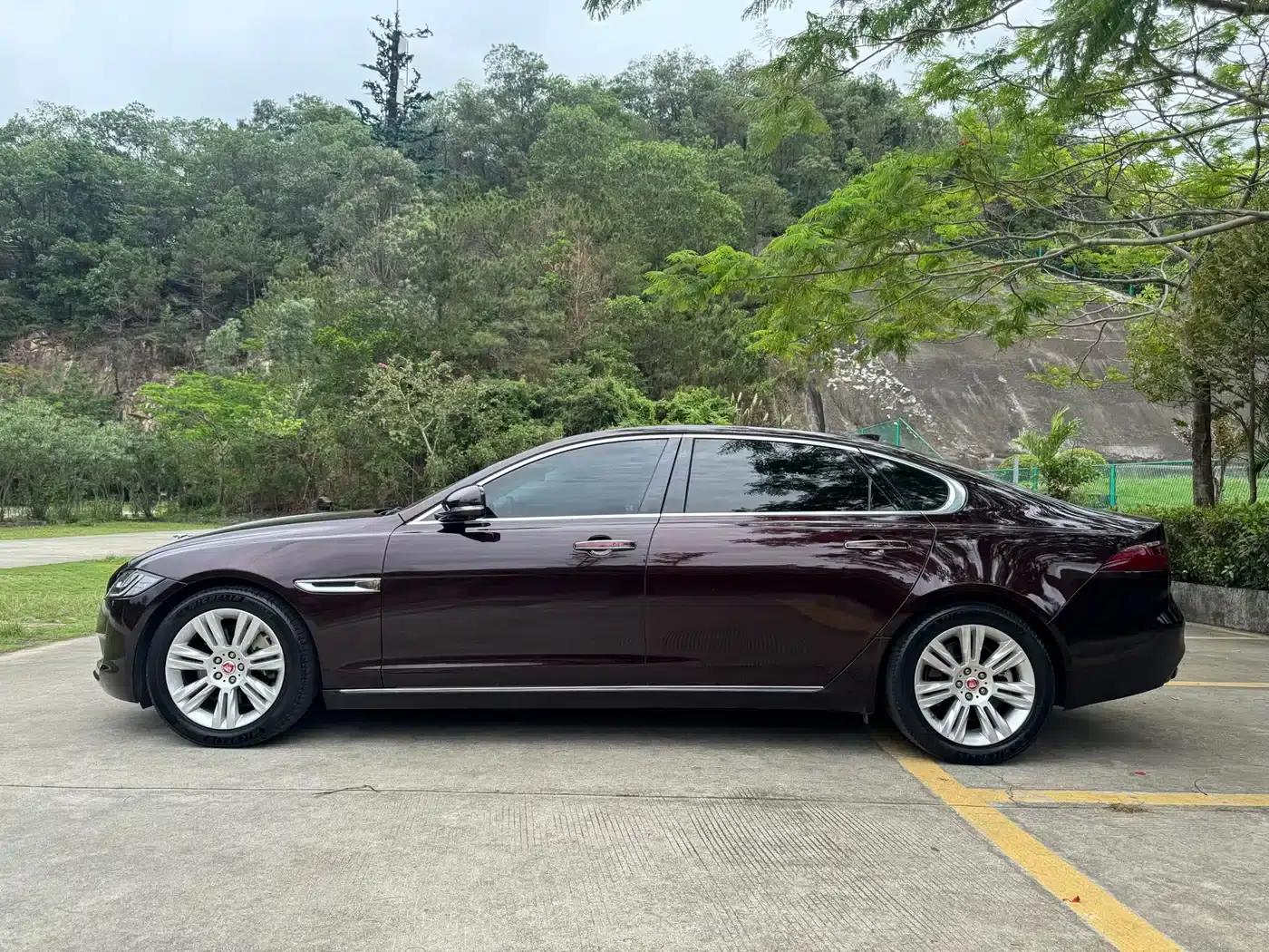 2018 Jaguar XFL 2.0T 250PS Luxury Edition — миниатюра 4