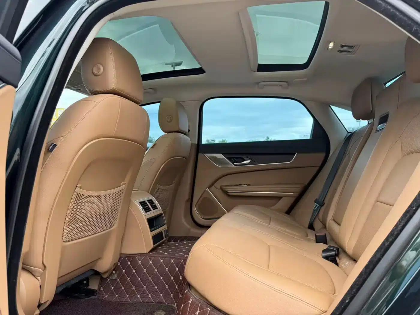 Jaguar XFL 2024 2.0T P250 2WD Luxury Edition — миниатюра 6