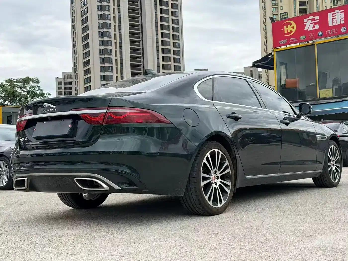 Jaguar XFL 2024 2.0T P250 2WD Luxury Edition — миниатюра 9