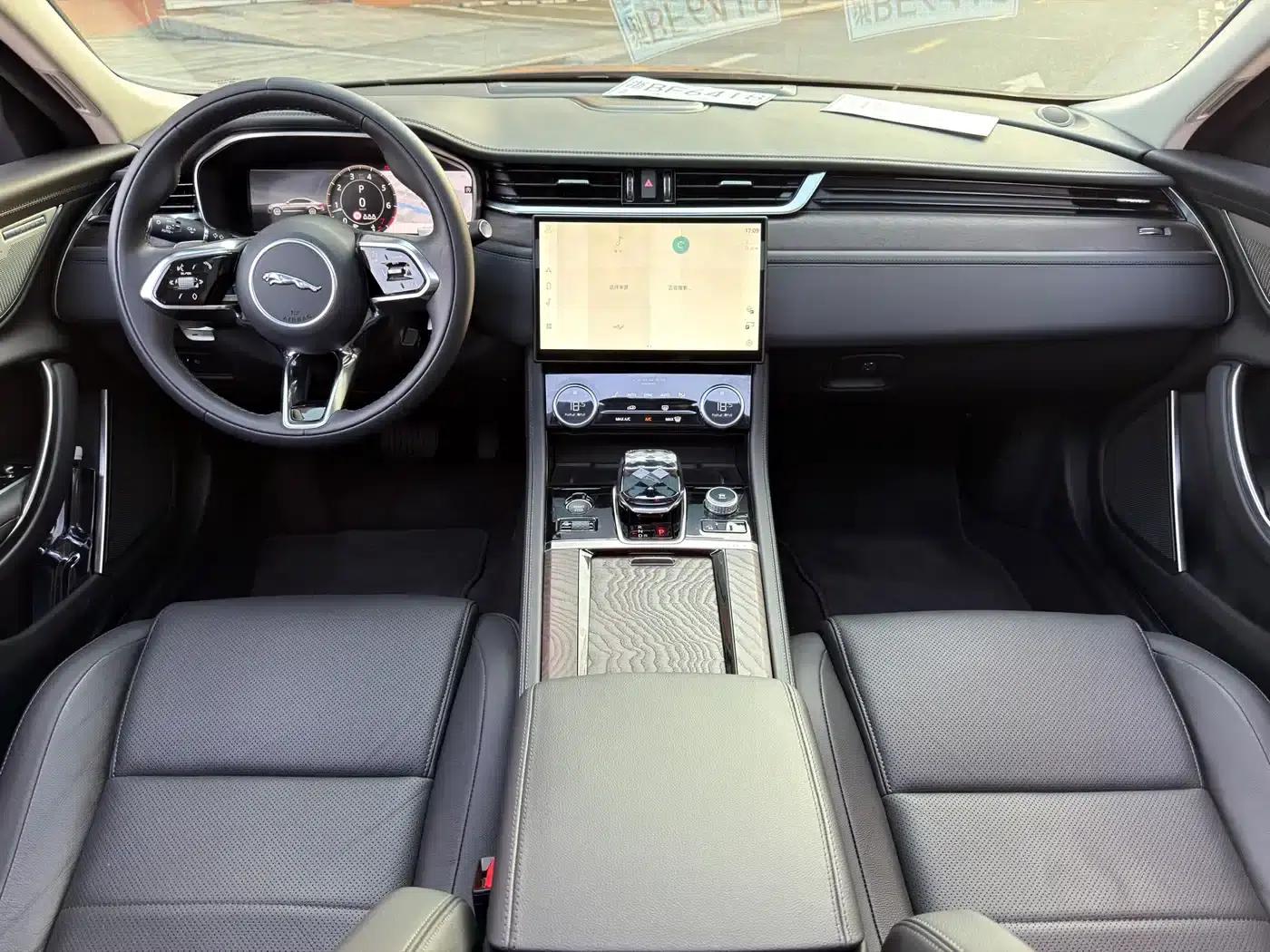 Jaguar XFL 2024 2.0T P250 2WD Luxury Edition — миниатюра 7