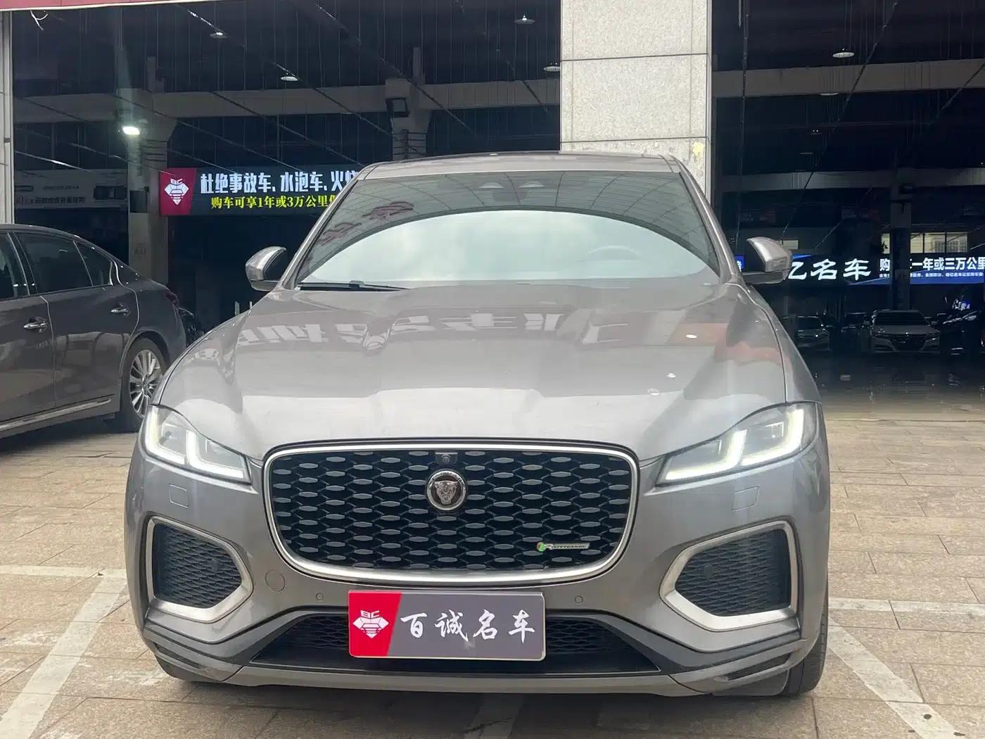 2021 Jaguar F-PACE 250PS R-Dynamic SE — миниатюра 2