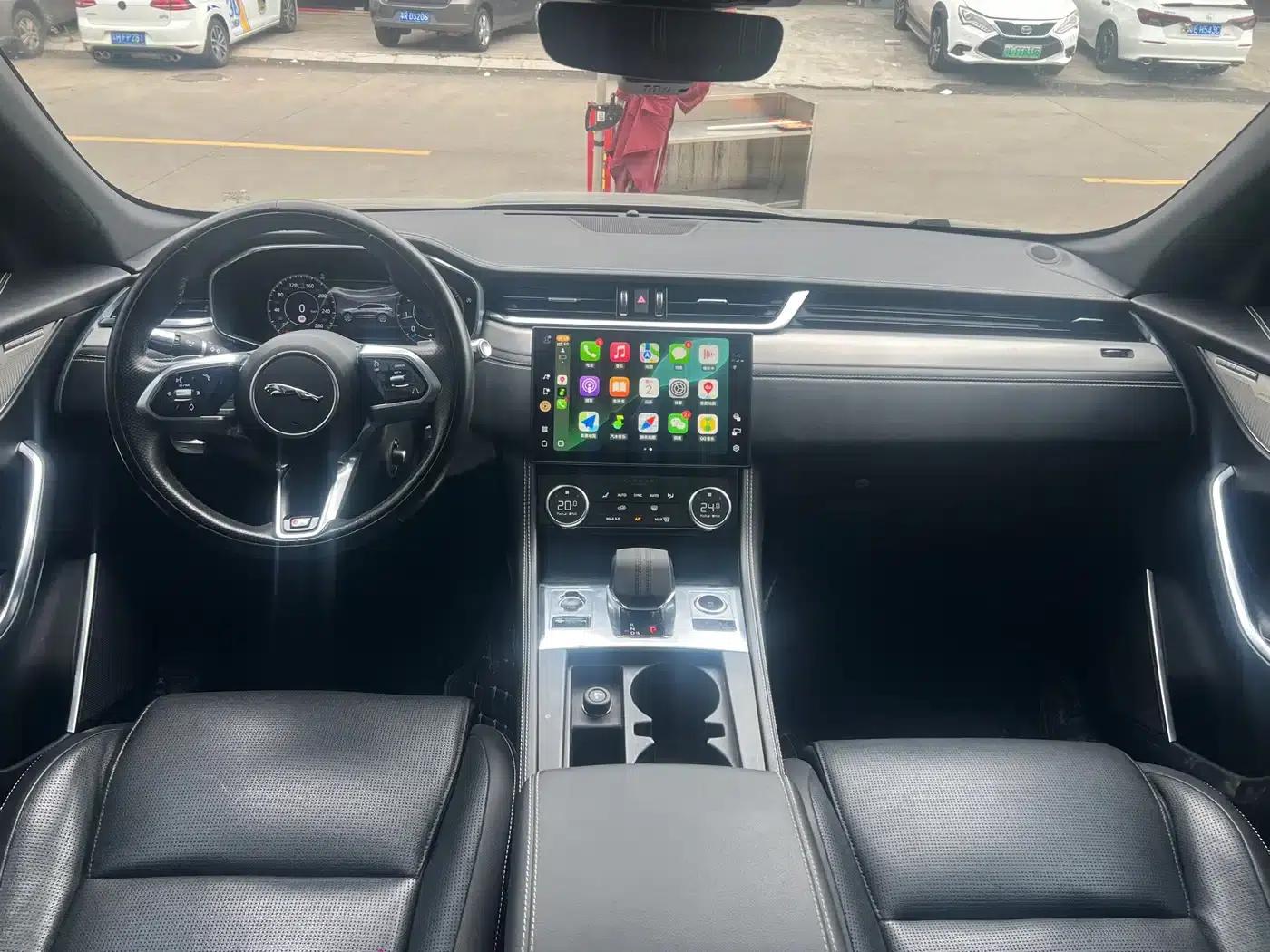 2021 Jaguar F-PACE 250PS R-Dynamic SE — миниатюра 8