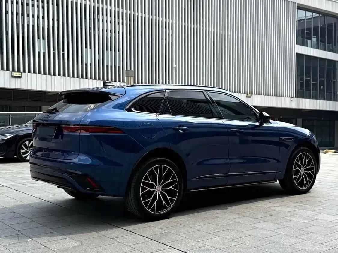 2022 Jaguar F-PACE P250 R-Dynamic BLACK — миниатюра 13