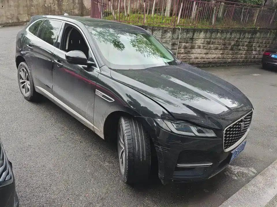 2022 Jaguar F-PACE P250 — миниатюра 3