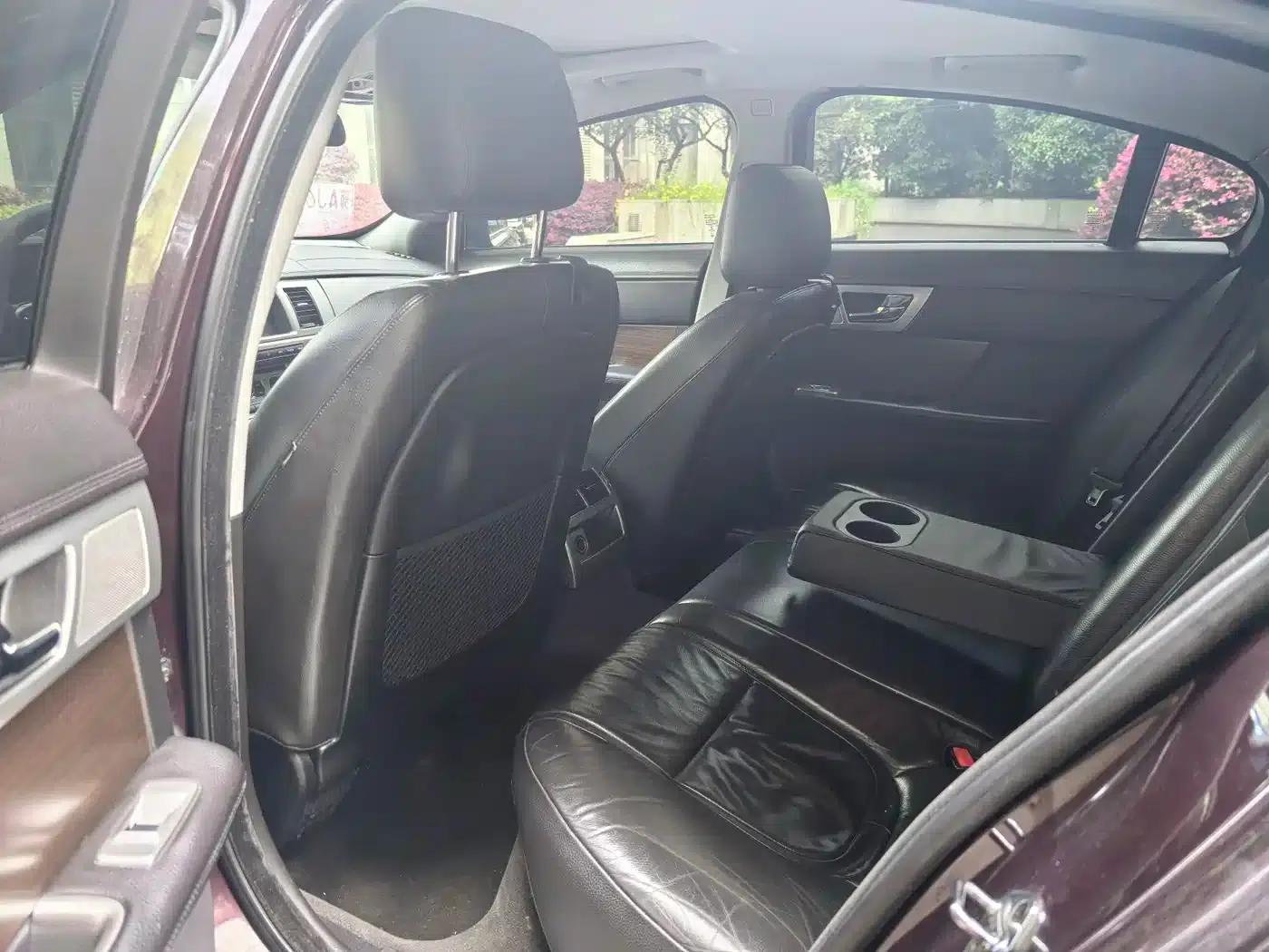 2013 Jaguar XF 2.0T Elegance Edition — миниатюра 9