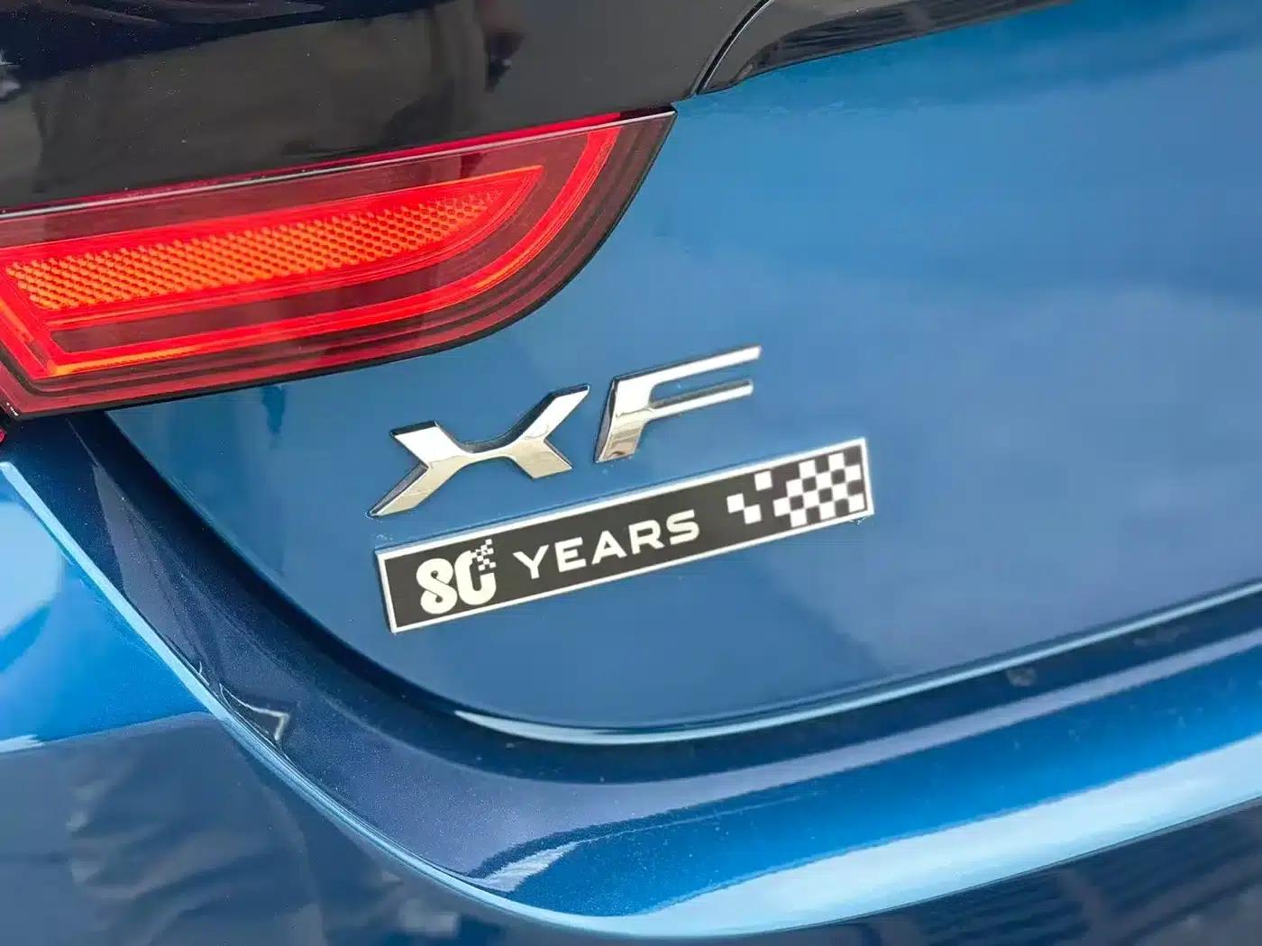 2015 Jaguar XF 3.0 SC 80th Anniversary Edition R-Sport — миниатюра 10