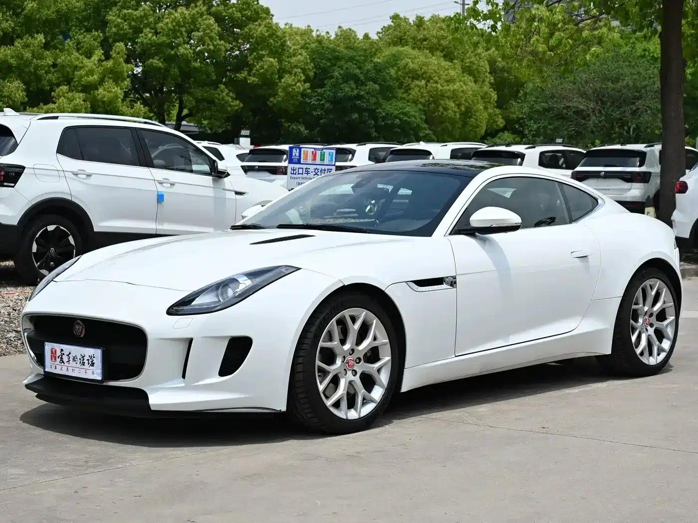 Jaguar F-TYPE 2015 3.0 SC Hardtop — миниатюра 1