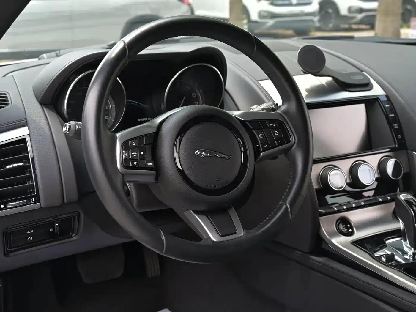Jaguar F-TYPE 2015 3.0 SC Hardtop — миниатюра 12