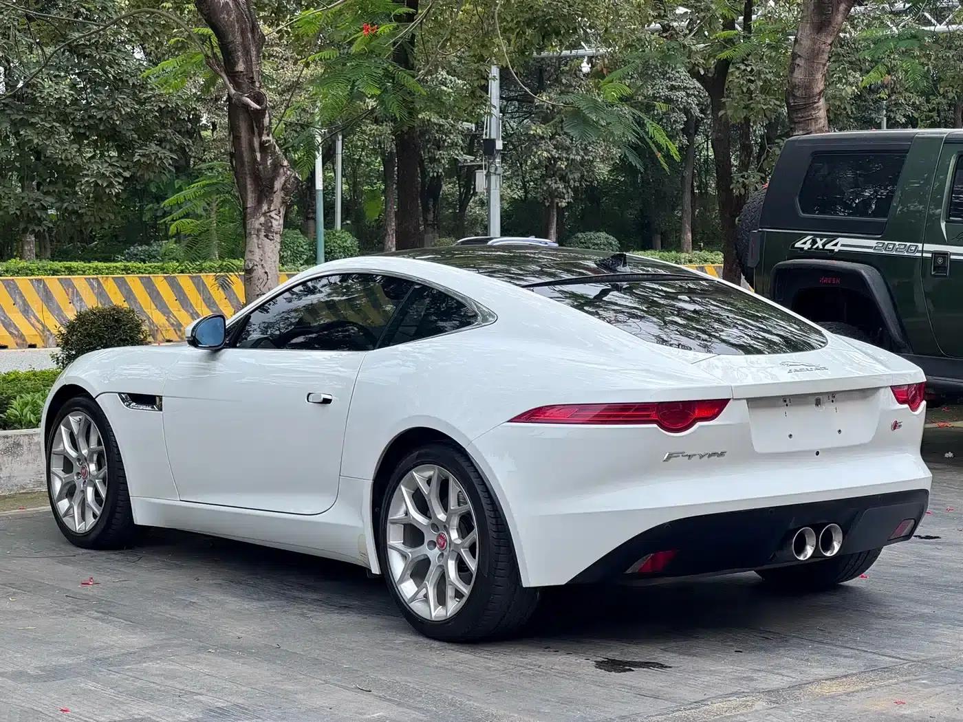 Jaguar F-TYPE 2016 3.0 SC Hardtop — миниатюра 8