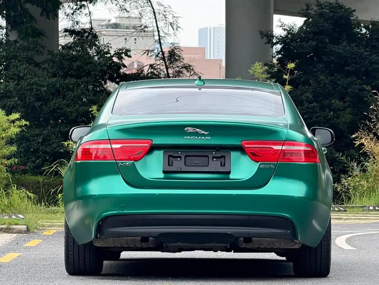 Jaguar XE 2015 2.0T 200PS R-Sport — миниатюра 7