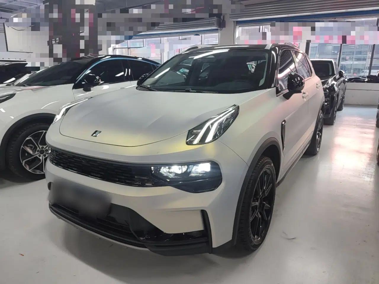 Lynk & Co 01 2023 2.0TD Two-Wheel Drive Pro Trim — миниатюра 1