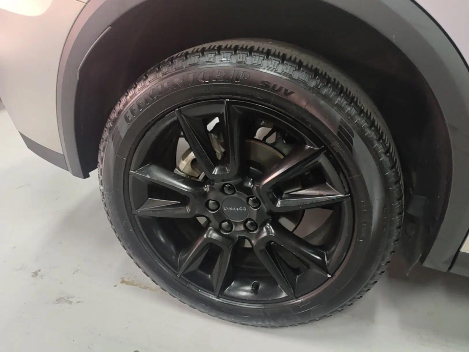 Lynk & Co 01 2023 2.0TD Two-Wheel Drive Pro Trim — миниатюра 10