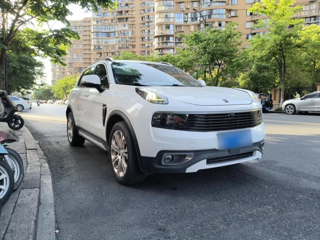 Lynk & Co 01 2019 2.0T Two-Wheel-Drive Pro Version China V Standard — миниатюра 3