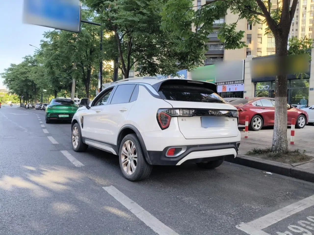 Lynk & Co 01 2019 2.0T Two-Wheel-Drive Pro Version China V Standard — миниатюра 7