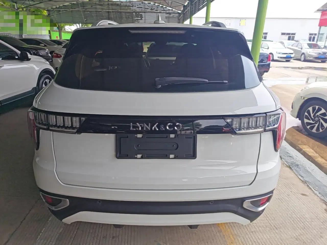 Lynk & Co 01 2017 2.0T Two-Wheel-Drive Version — миниатюра 5