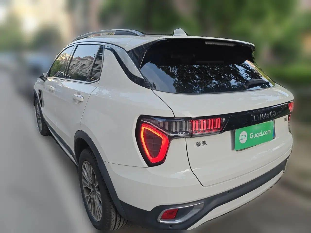 Lynk & Co 01 2018 2.0T Two-Wheel-Drive + Version — миниатюра 4