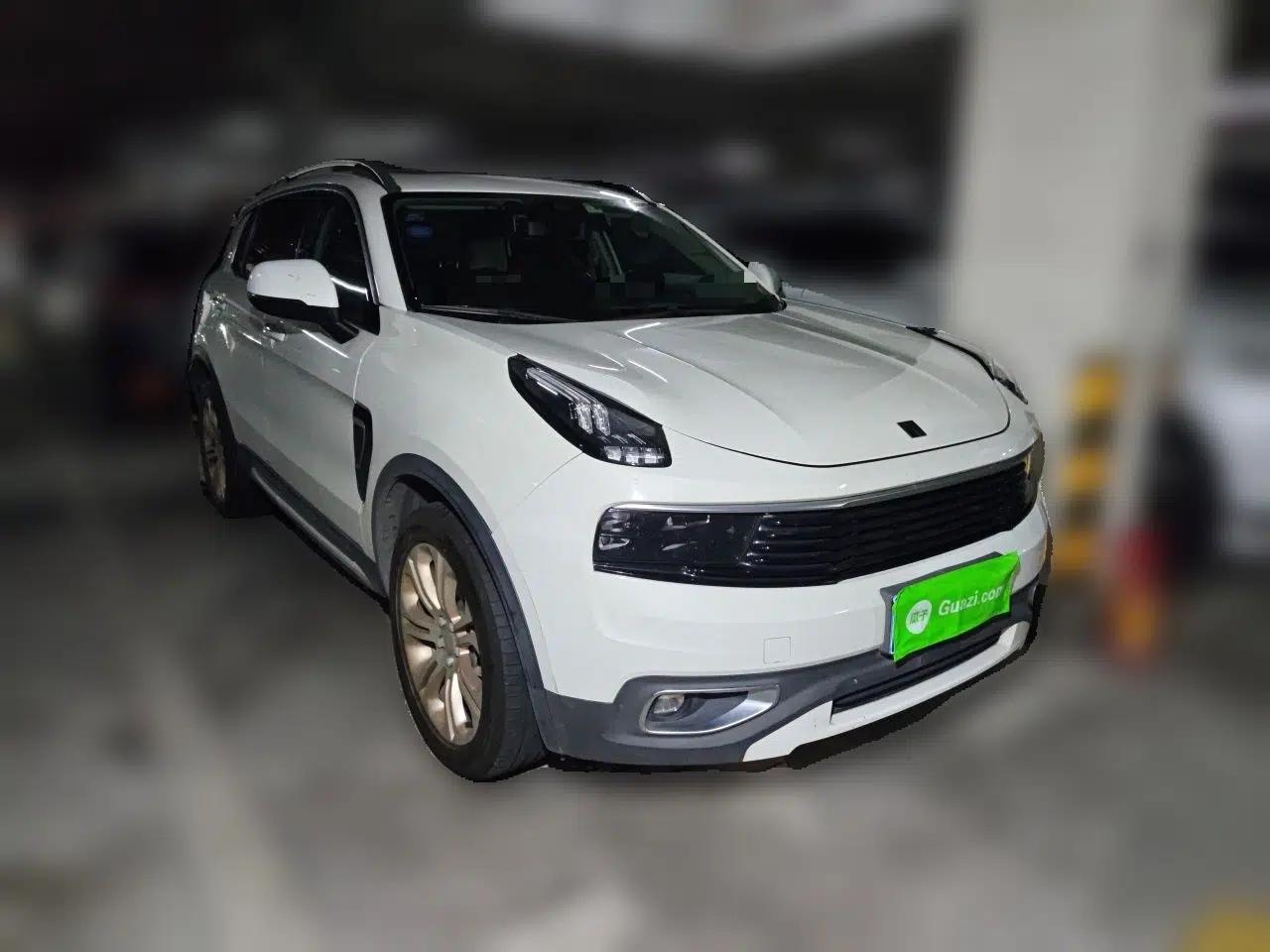 Lynk & Co 01 2017 2.0T Two-Wheel Drive Pro Edition — миниатюра 3