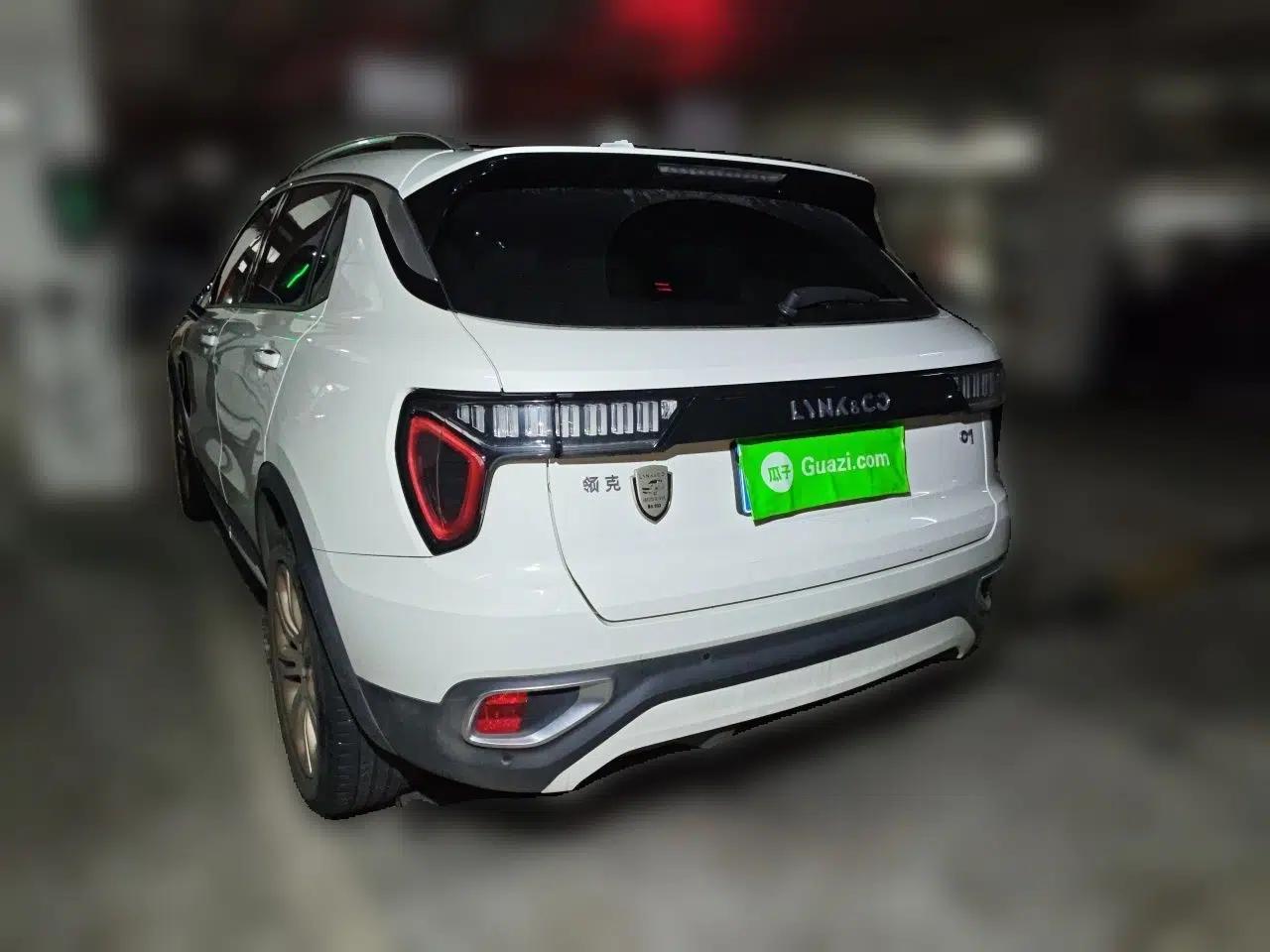 Lynk & Co 01 2017 2.0T Two-Wheel Drive Pro Edition — миниатюра 4