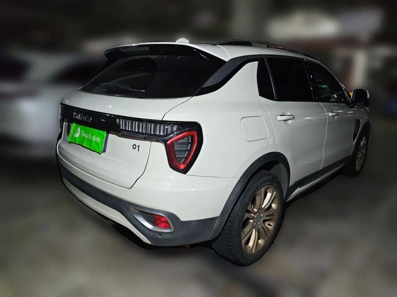 Lynk & Co 01 2017 2.0T Two-Wheel Drive Pro Edition — миниатюра 6