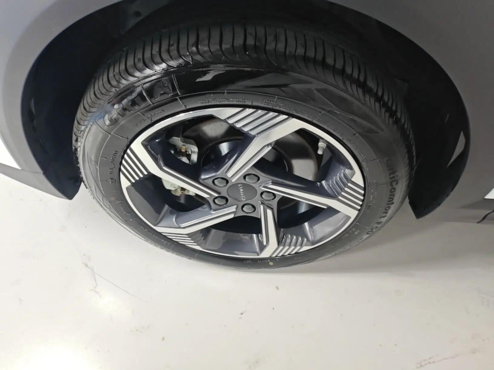 Lynk & Co 06 2025 Renew 1.5T Halo — миниатюра 8