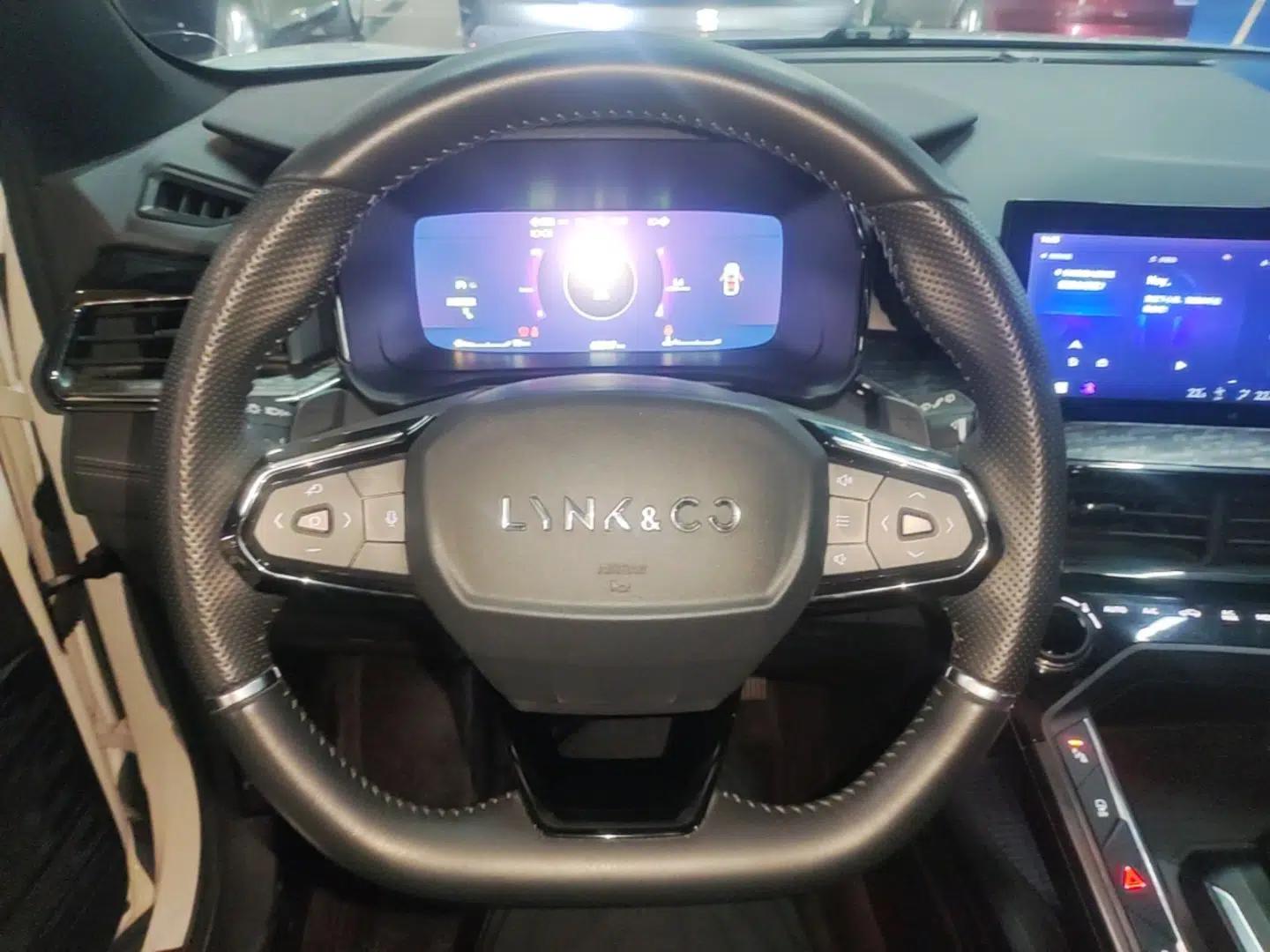Lynk & Co 06 2020 1.5T JinPro model — миниатюра 14
