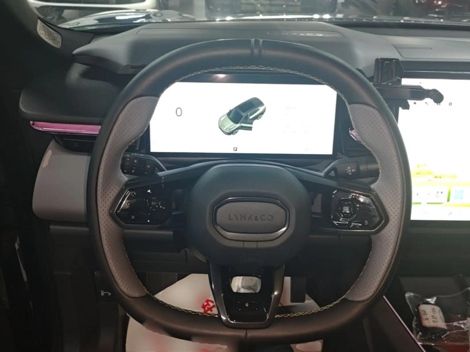 Lynk & Co 08 EM-P 2025 120km Long-Range Plus — миниатюра 14
