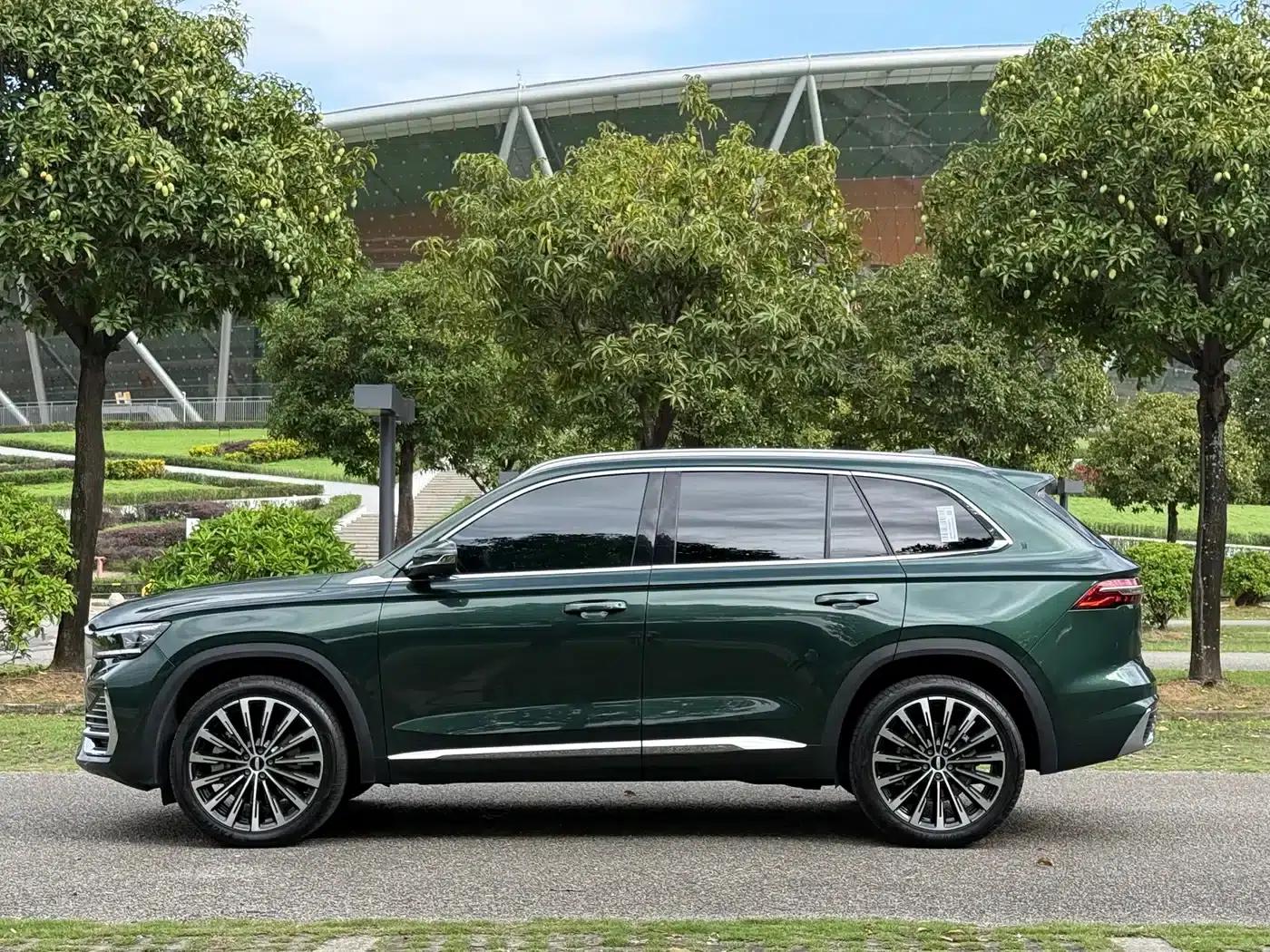 Geely Xingyue L 2025 Oriental Radiance 2.0TD Automatic 4WD Moon Gazing Edition — миниатюра 7