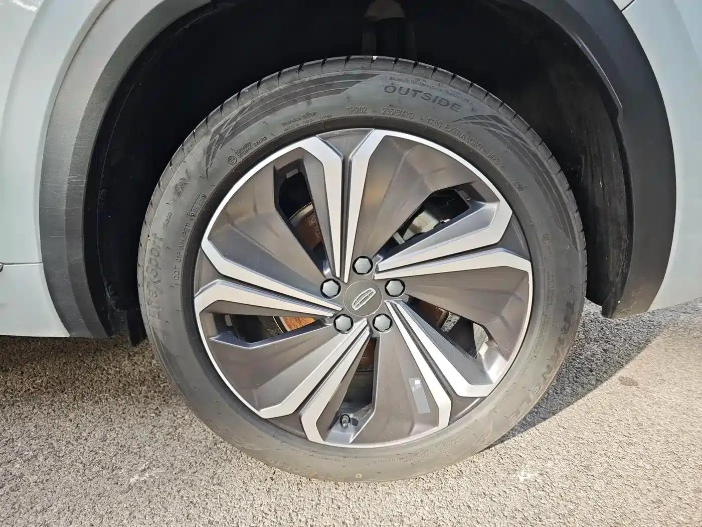 Geely Xingyue L 2022 1.5T Thor Hi·F Hybrid Super Xun — миниатюра 9
