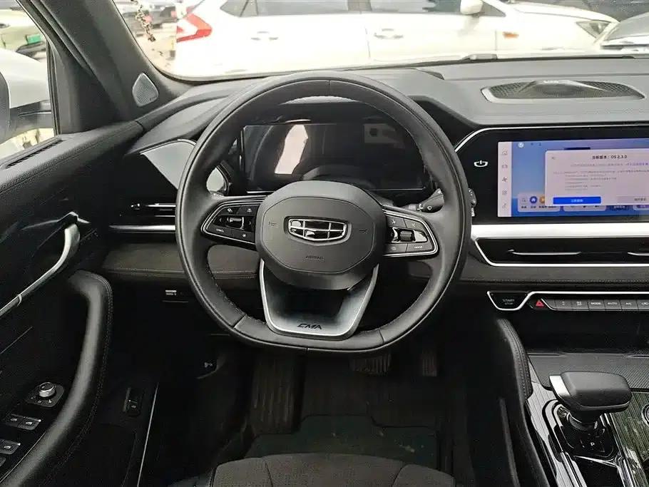 Geely Xingyue L 2024 2.0TD High-Power Automatic Two-Wheel Drive Sky Edition — миниатюра 15