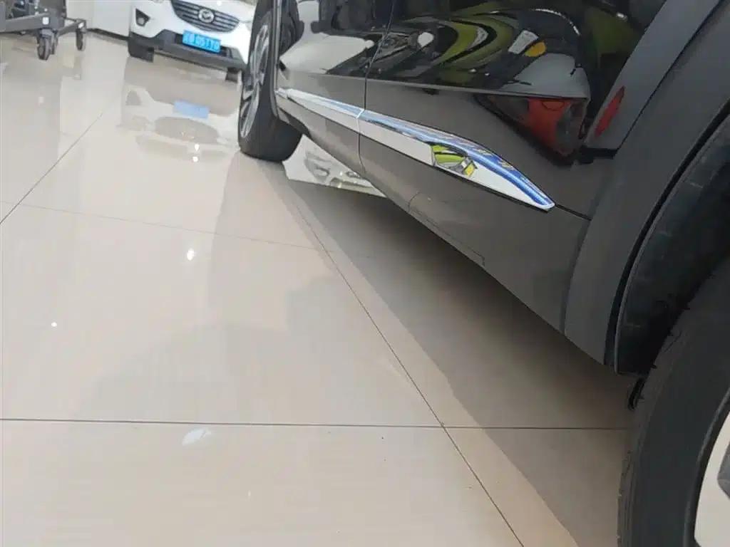 Geely Xingyue L 2023 2.0TD High-Power Automatic Two-Wheel Drive Flagship Edition — миниатюра 21