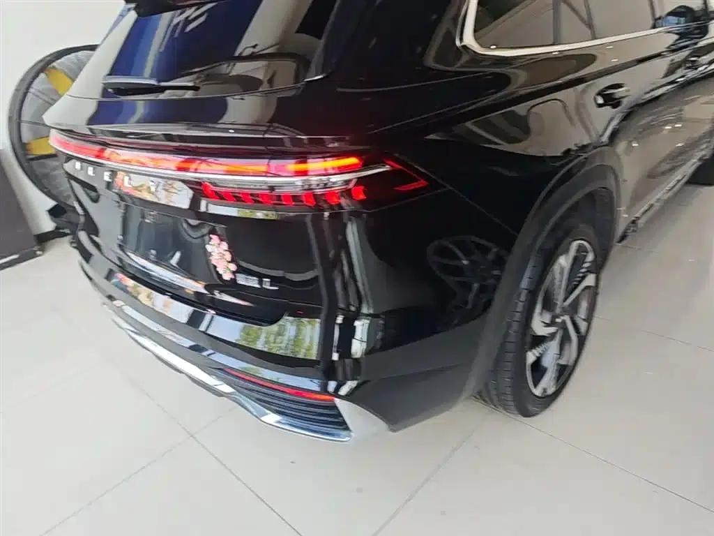 Geely Xingyue L 2023 2.0TD High-Power Automatic Two-Wheel Drive Flagship Edition — миниатюра 24