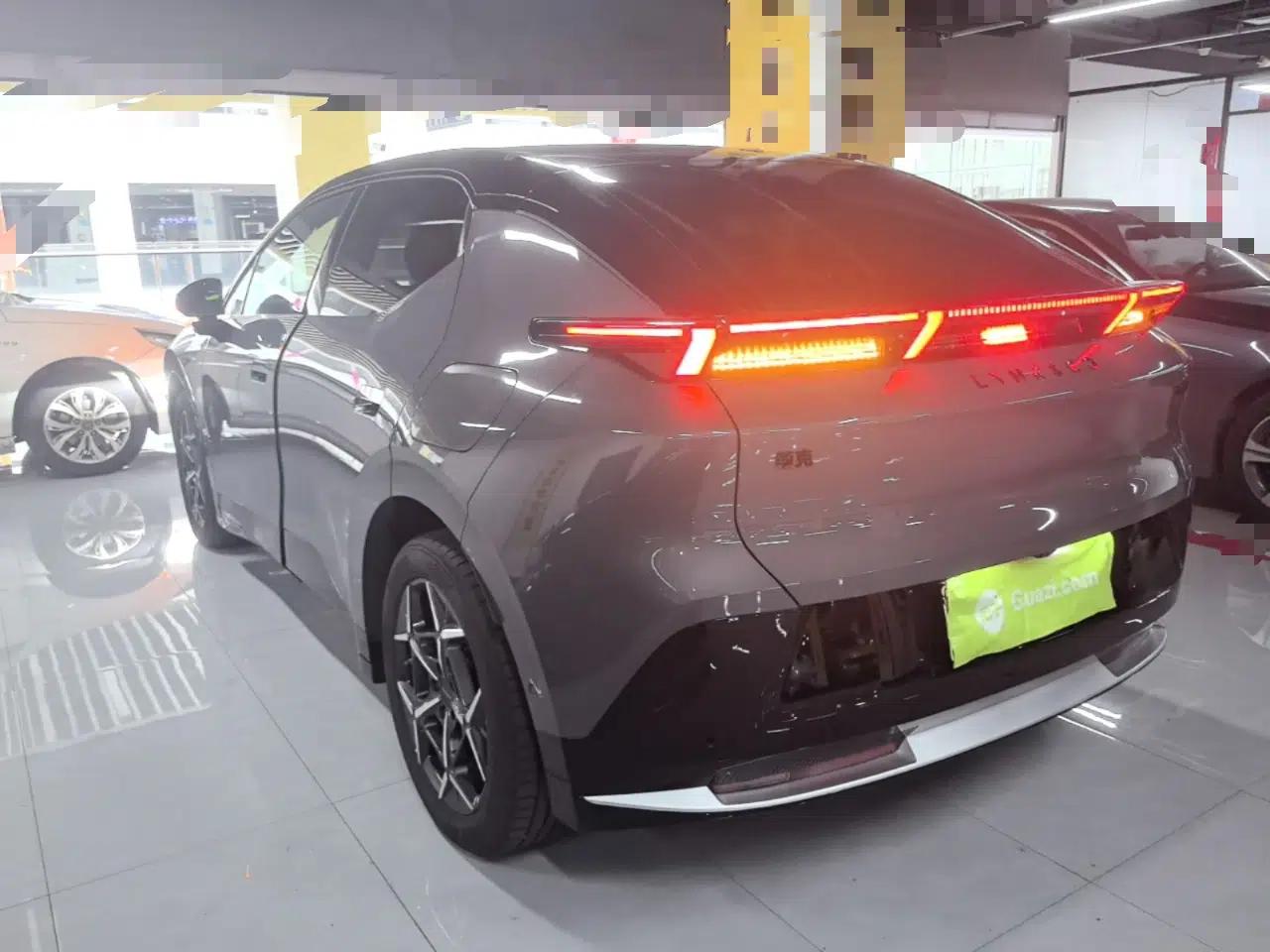 Lynk & Co Z20 2025 530 km Range Rear-Wheel Drive Pro — миниатюра 4