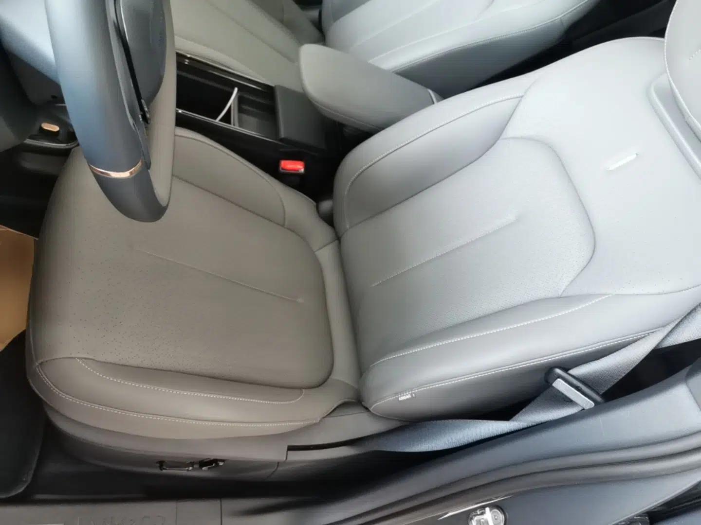 Lynk & Co Z20 2025 530 km Range Rear-Wheel Drive Max — миниатюра 18