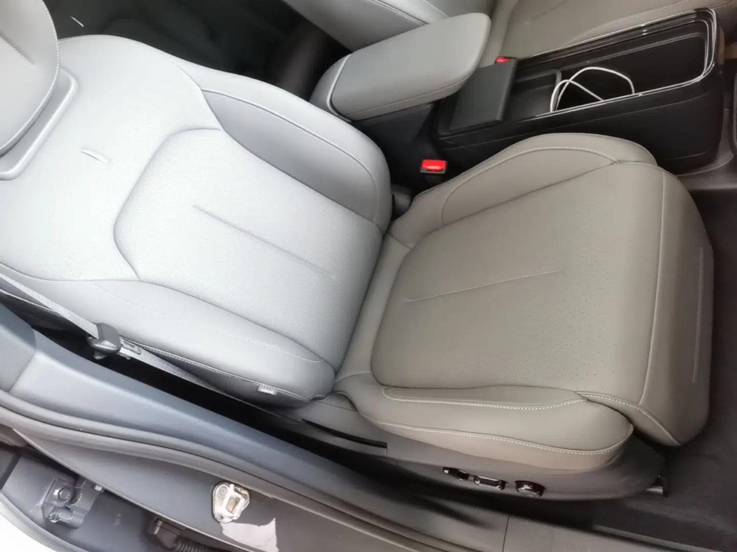 Lynk & Co Z20 2025 530 km Range Rear-Wheel Drive Max — миниатюра 23