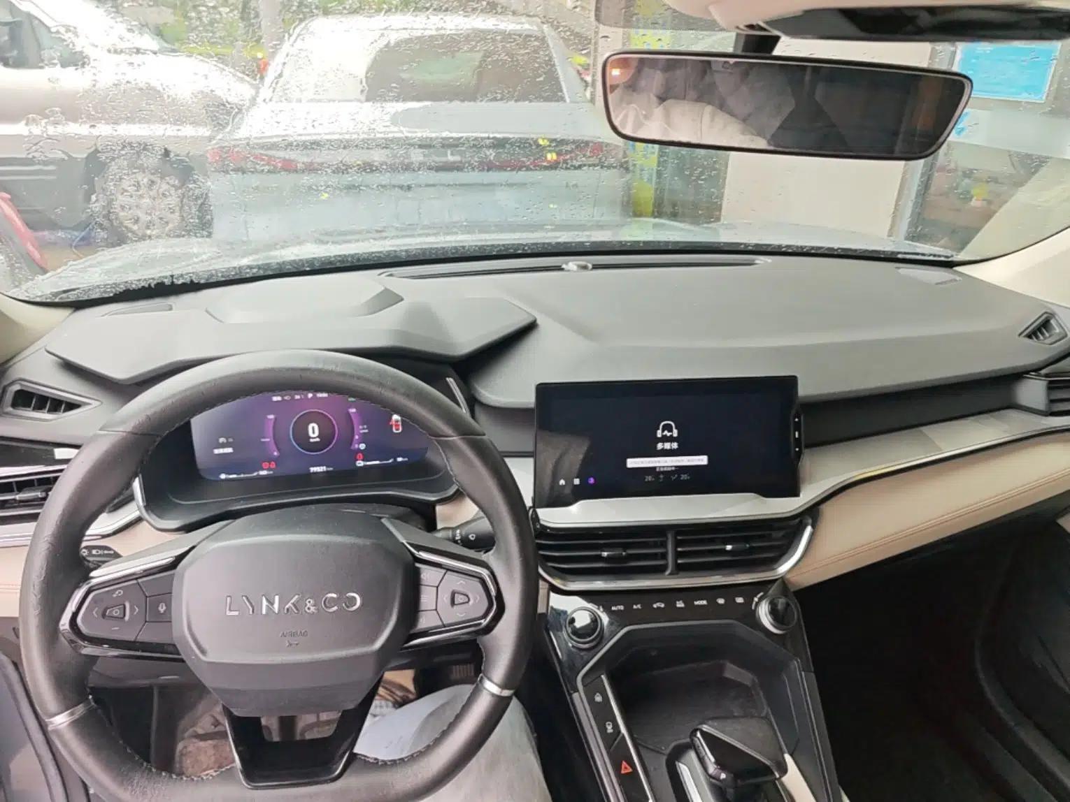 Lynk & Co 06 EM-P 2020 PHEV Plus — миниатюра 13